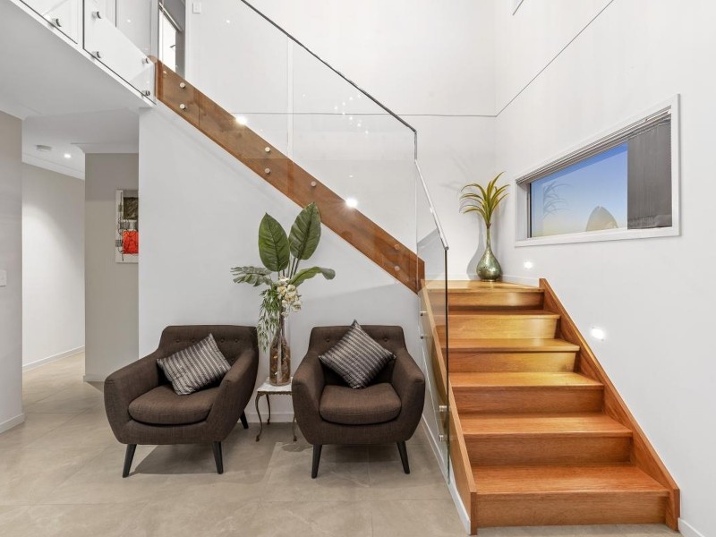 1 Coronata Place, Reedy Creek QLD 4227