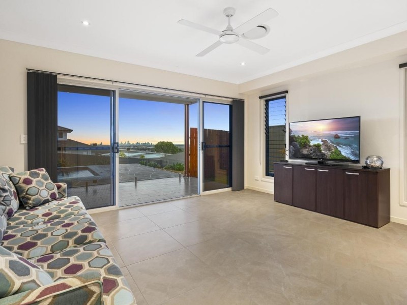 1 Coronata Place, Reedy Creek QLD 4227