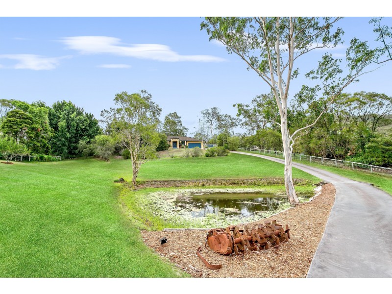 10 Ibrox Park Court, Nerang QLD 4211