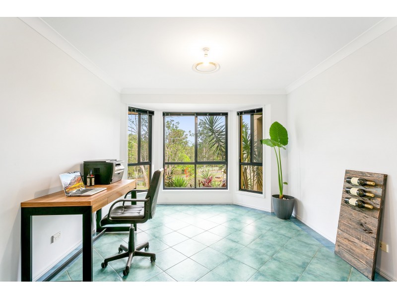 10 Ibrox Park Court, Nerang QLD 4211