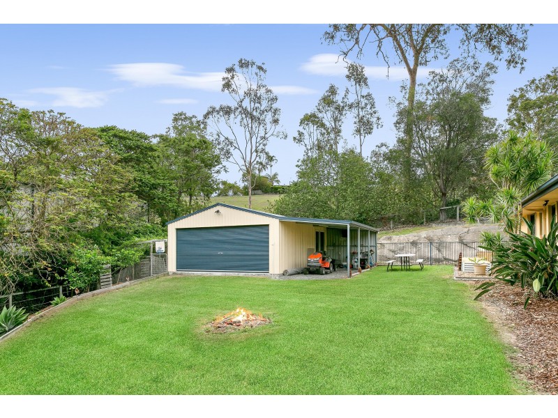 10 Ibrox Park Court, Nerang QLD 4211