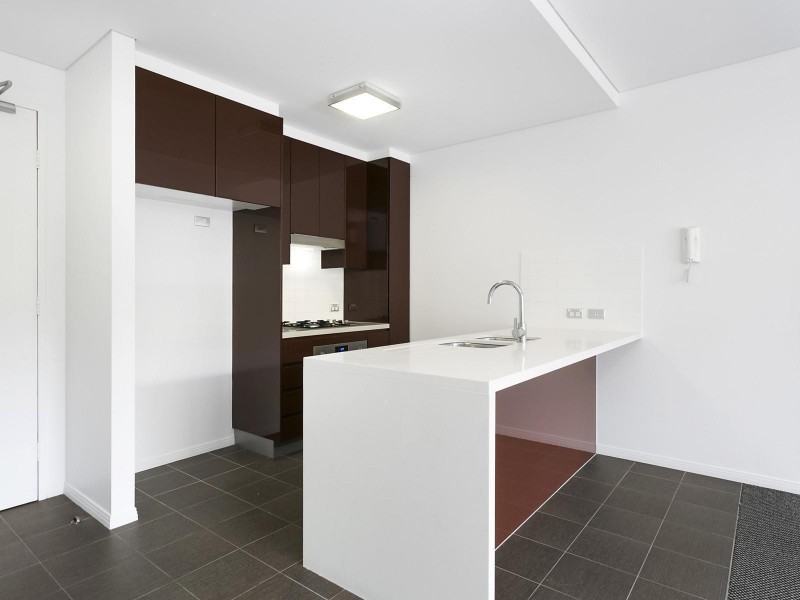 417/6 Aqua Street, Southport QLD 4215