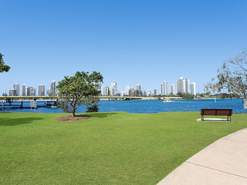 417/6 Aqua Street, Southport QLD 4215