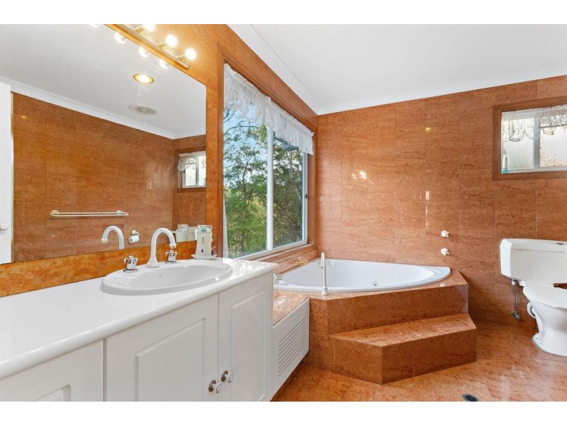 7 Orange Court, Mudgeeraba QLD 4213