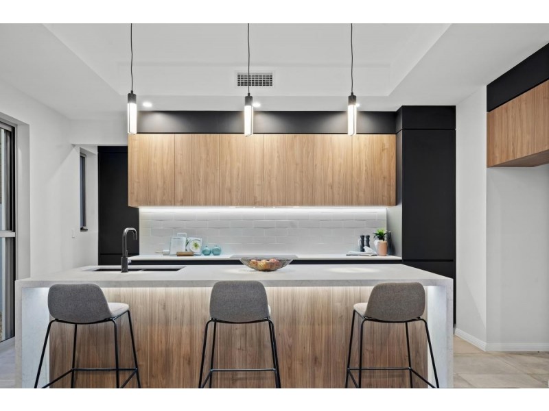 26 Bluebird Lane, Reedy Creek QLD 4227