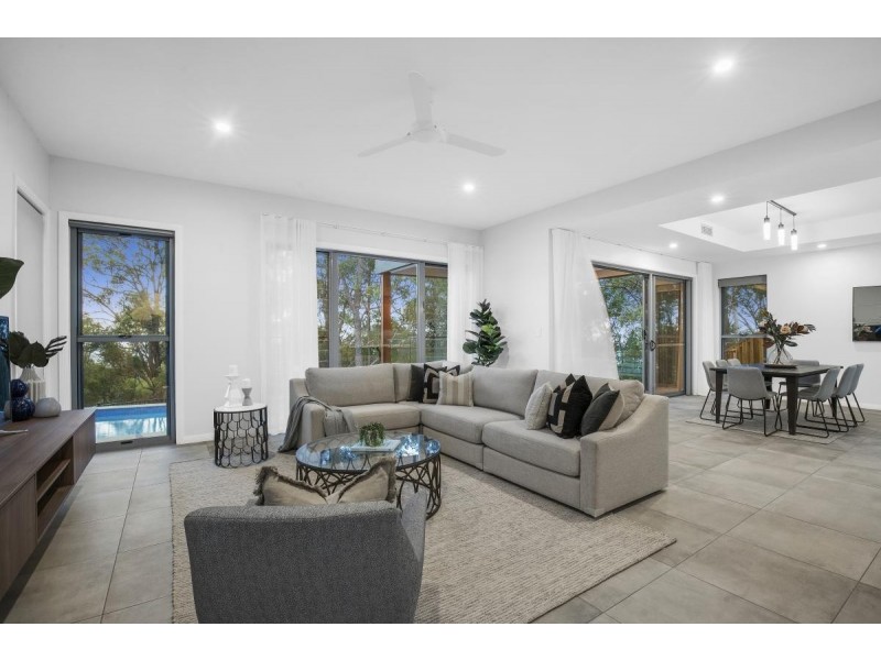 26 Bluebird Lane, Reedy Creek QLD 4227