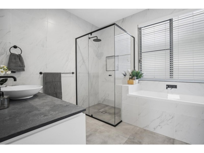 26 Bluebird Lane, Reedy Creek QLD 4227