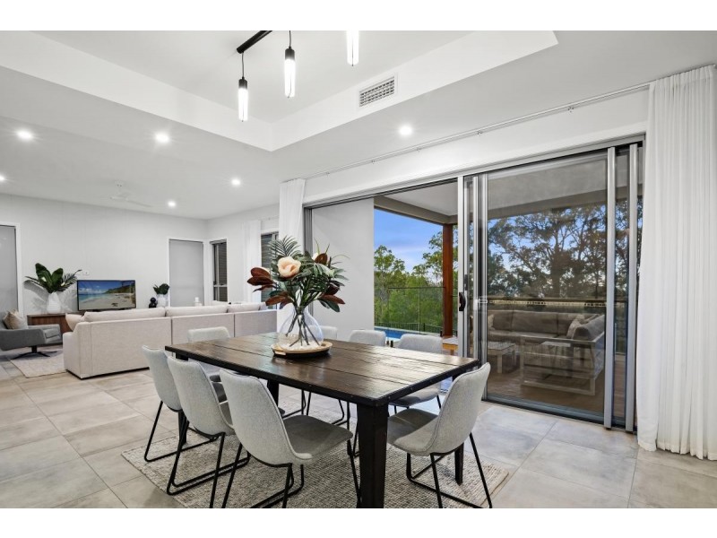 26 Bluebird Lane, Reedy Creek QLD 4227