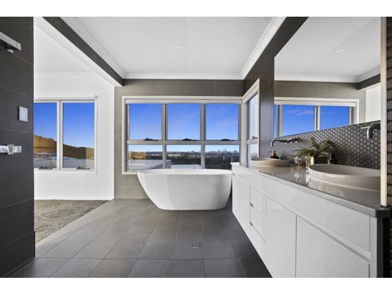 7 Culgoora Crescent, Reedy Creek QLD 4227