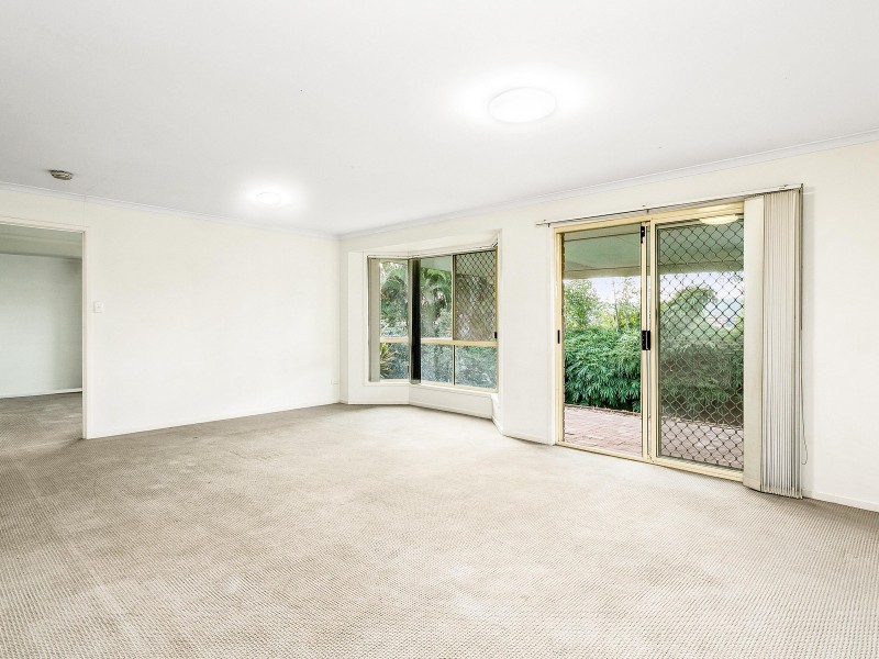 177 Pappas Way, Carrara QLD 4211