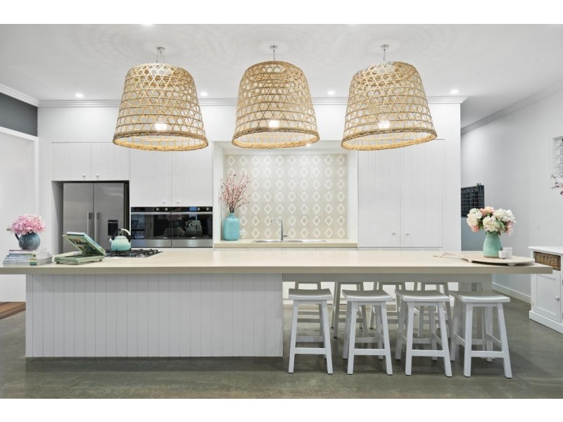 18 Forest Ridge Drive, Bonogin QLD 4213