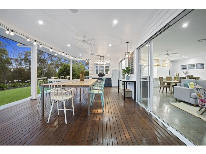 18 Forest Ridge Drive, Bonogin QLD 4213