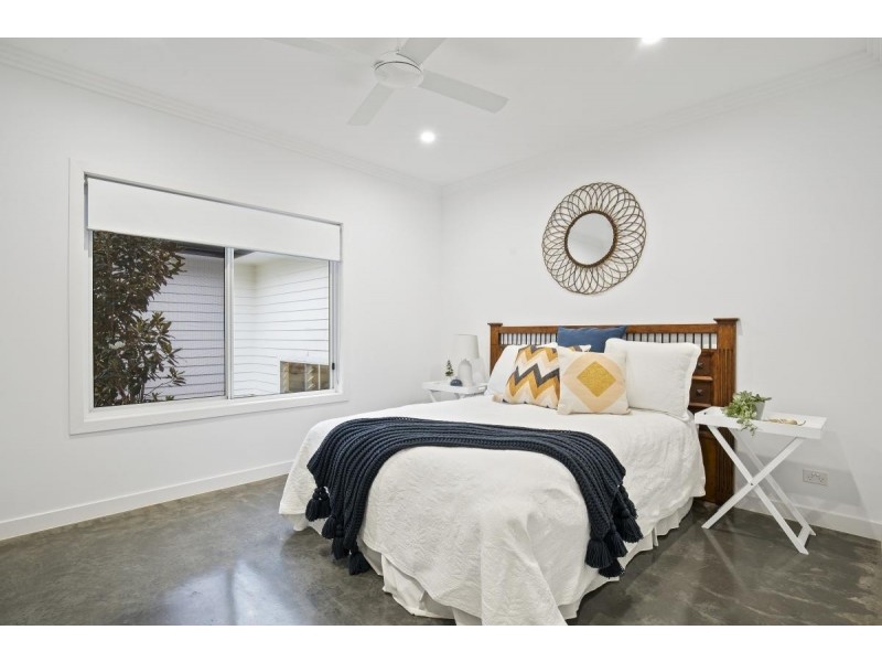 18 Forest Ridge Drive, Bonogin QLD 4213