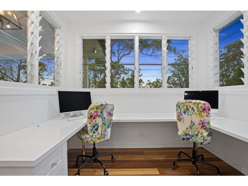 18 Forest Ridge Drive, Bonogin QLD 4213