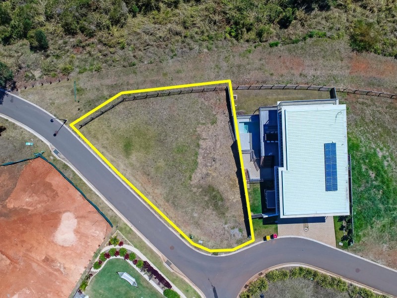 18 Bluebird Lane, Reedy Creek QLD 4227