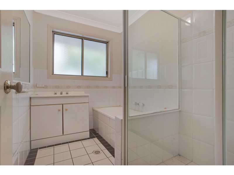 15/2 Koala Town Road, Upper Coomera QLD 4209