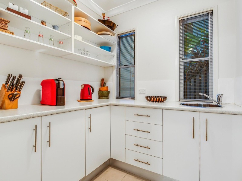 34 Willow Tree Drive, Reedy Creek QLD 4227