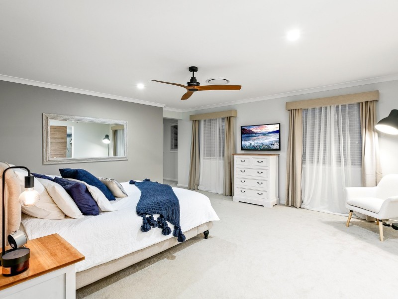 2 Ellida Lane, Coomera Waters QLD 4209