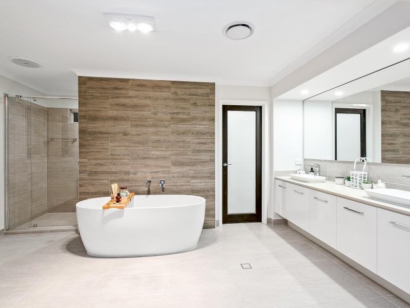 2 Ellida Lane, Coomera Waters QLD 4209