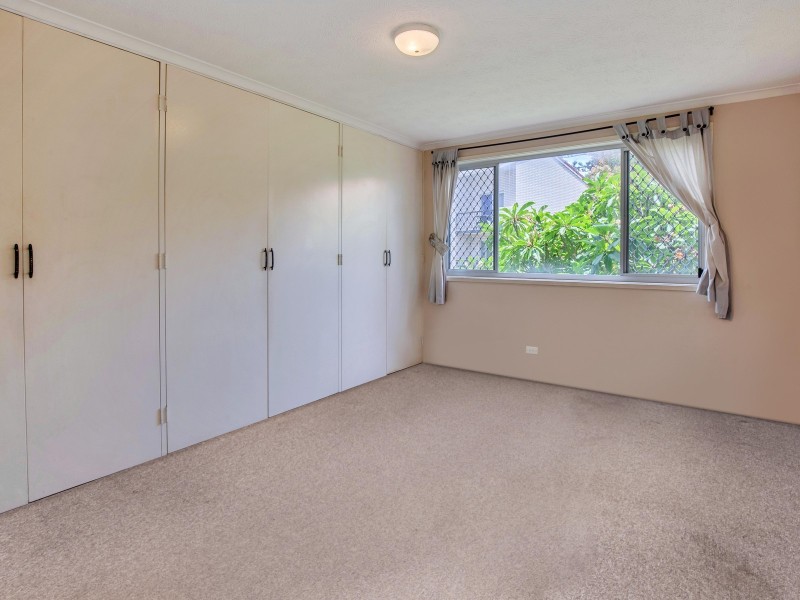 8/111 Old Burleigh Road, Broadbeach QLD 4218