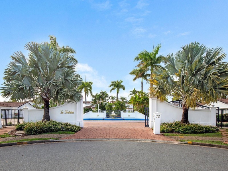 18/70 Marbella Drive, Benowa QLD 4217