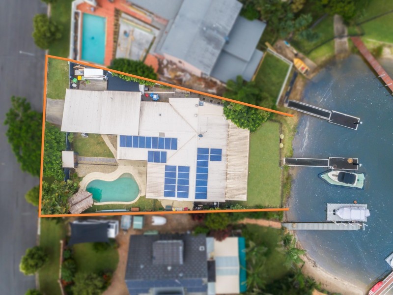 32 Blair Athol Crescent, Sorrento QLD 4217