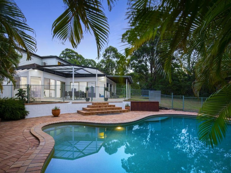 35 Country Crescent, Nerang QLD 4211