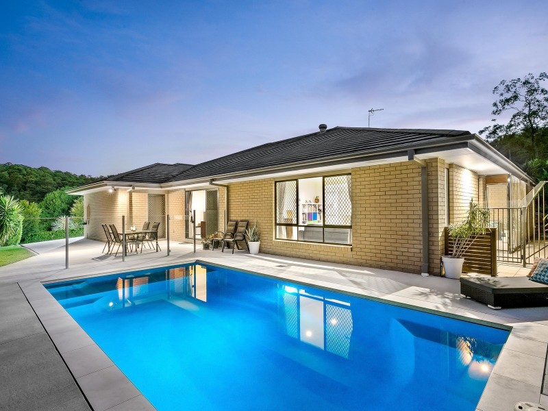 71 Nathanvale Drive, Mount Nathan QLD 4211