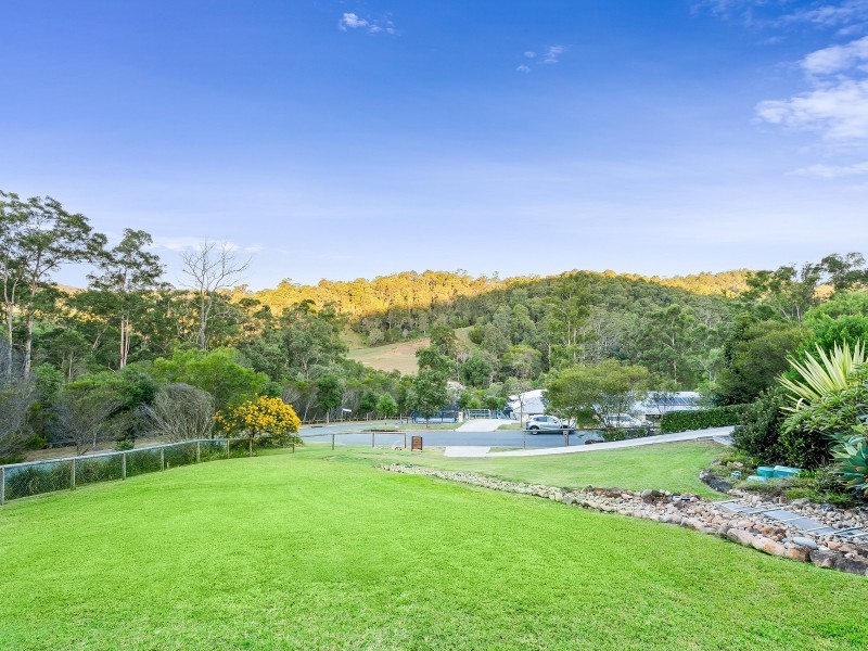71 Nathanvale Drive, Mount Nathan QLD 4211