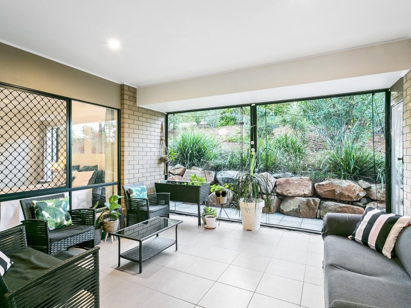 71 Nathanvale Drive, Mount Nathan QLD 4211