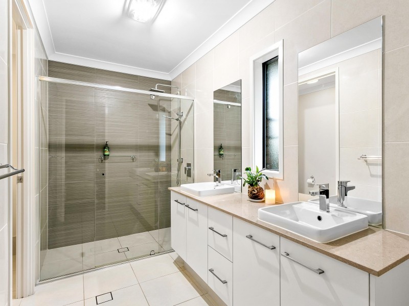 71 Nathanvale Drive, Mount Nathan QLD 4211