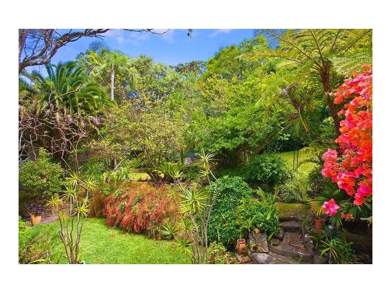1  Dress Circle Road, Avalon NSW 2107