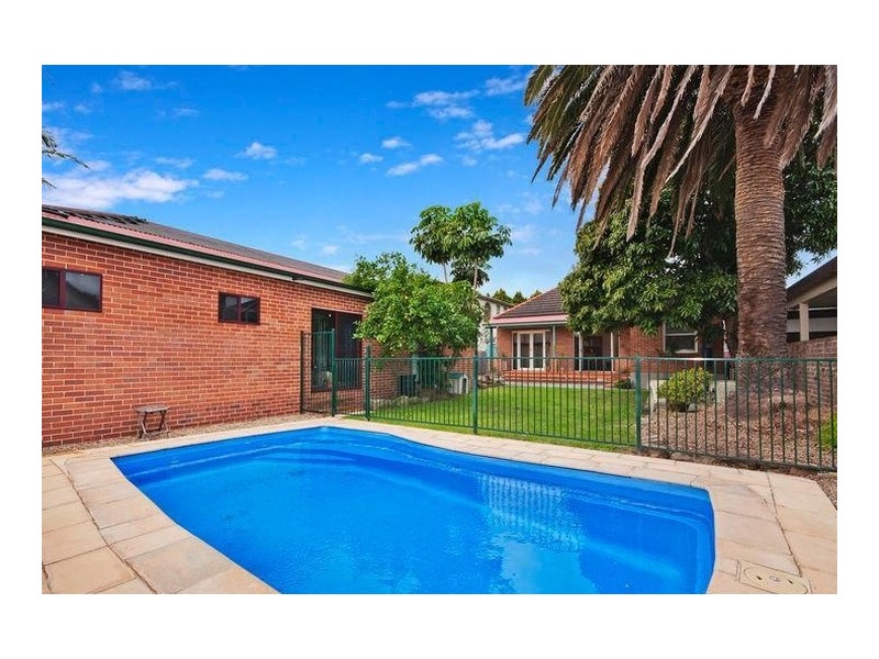 13 Lenthall Street, Kensington NSW 2033