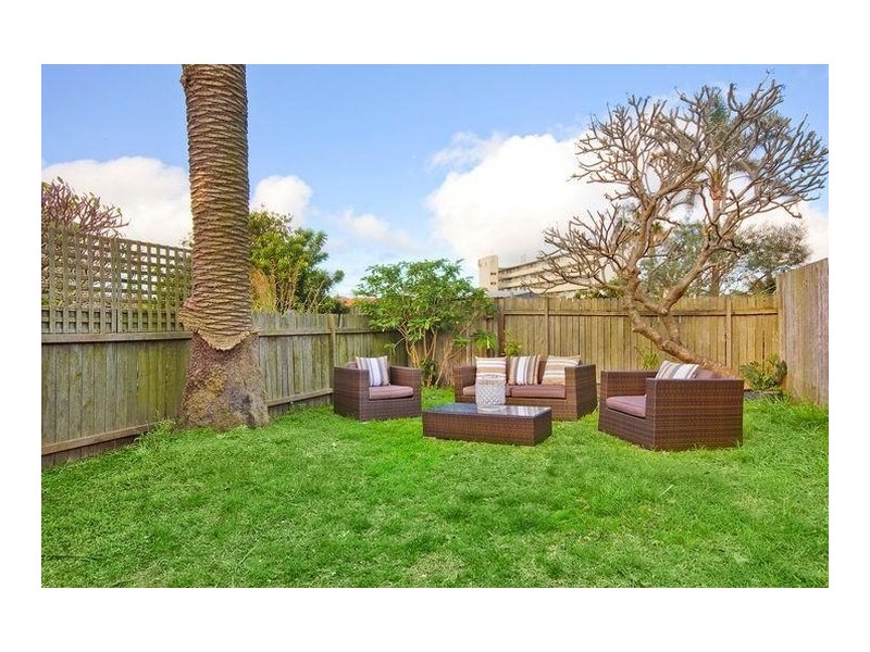 2 Tasman Street, Bondi NSW 2026