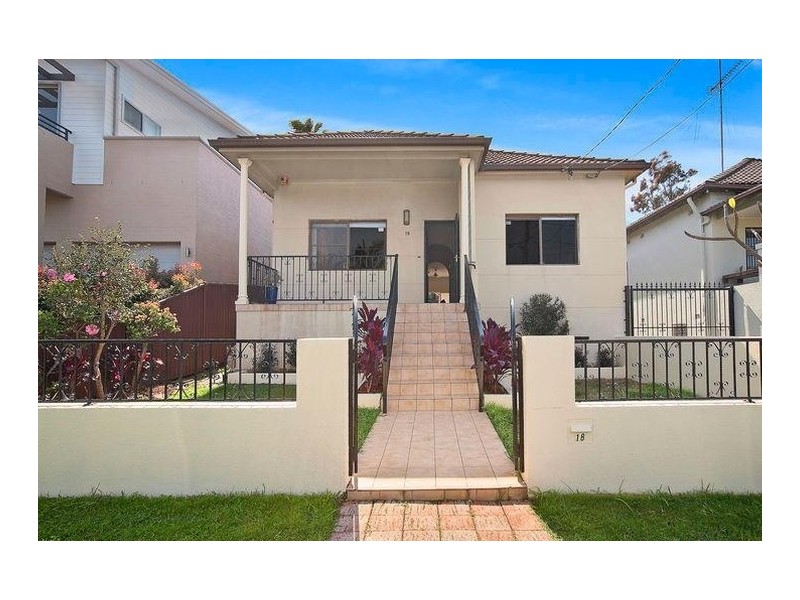 18 Second Avenue, Maroubra NSW 2035