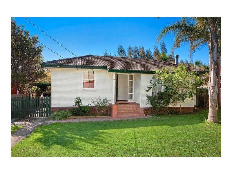 8 Binda Crescent, Little Bay NSW 2036