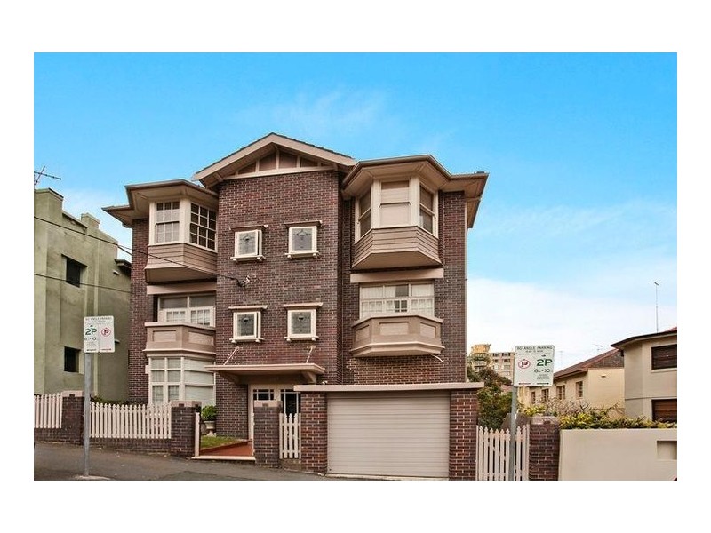 2/101 Beach Street, Coogee NSW 2034