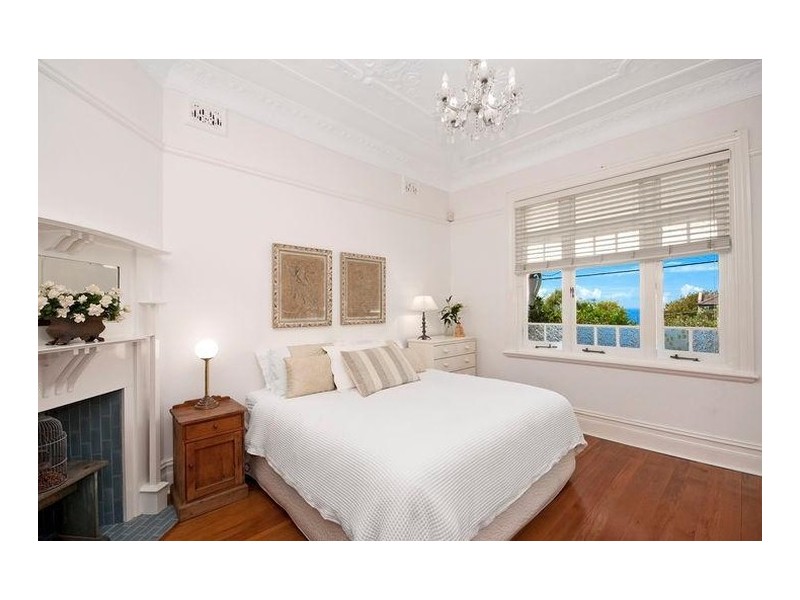 4 Byron Street, Coogee NSW 2034