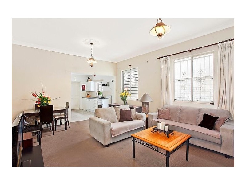 302 Edgeware Road, Newtown NSW 2042