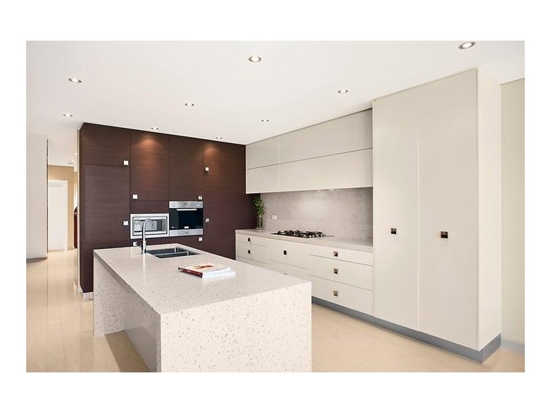 6 William Street, Botany NSW 2019