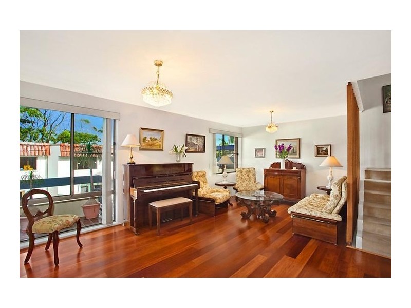 24 Mount Street, Coogee NSW 2034