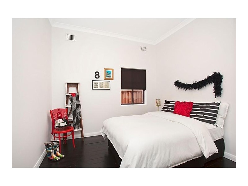 44 Universal Street, Eastlakes NSW 2018