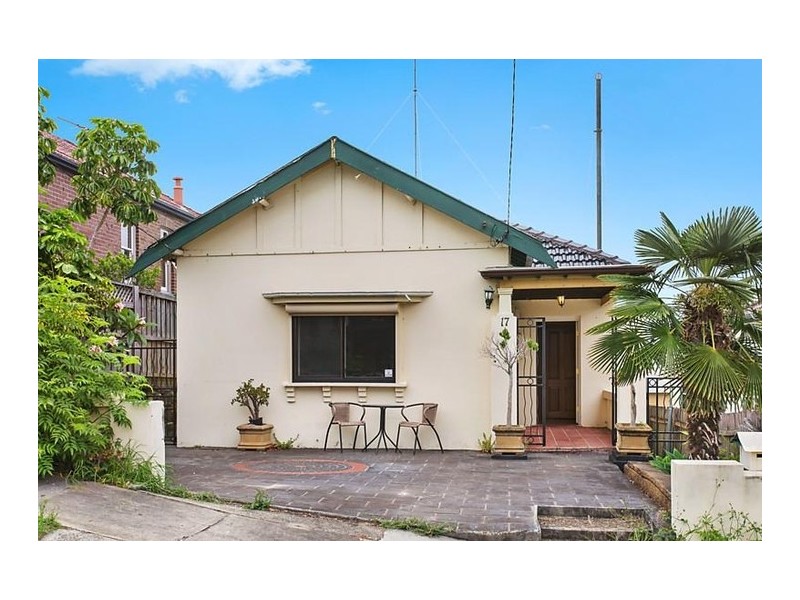 17 Tantallon Avenue, Arncliffe NSW 2205