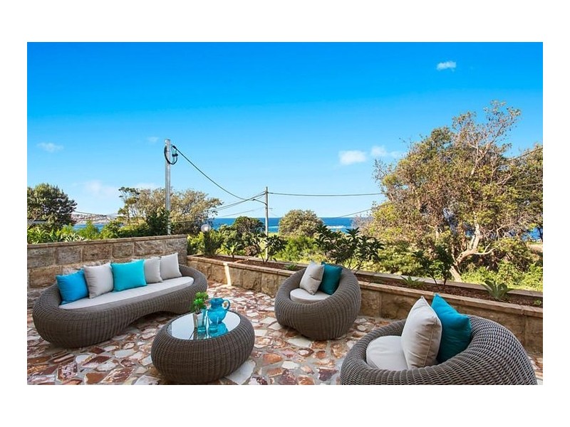 18 Wolseley Road, Coogee NSW 2034
