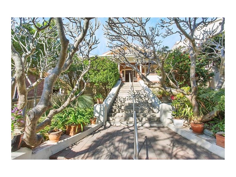 27 Dans Avenue, Coogee NSW 2034