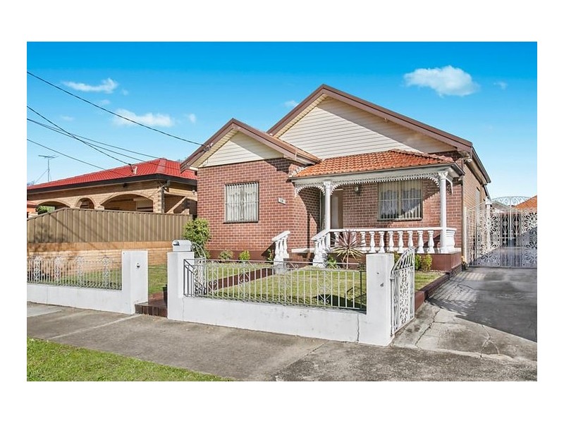 13 Harcourt Parade, Rosebery NSW 2018