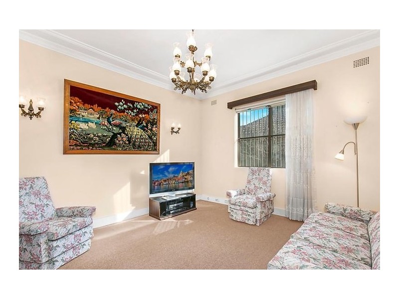 13 Harcourt Parade, Rosebery NSW 2018