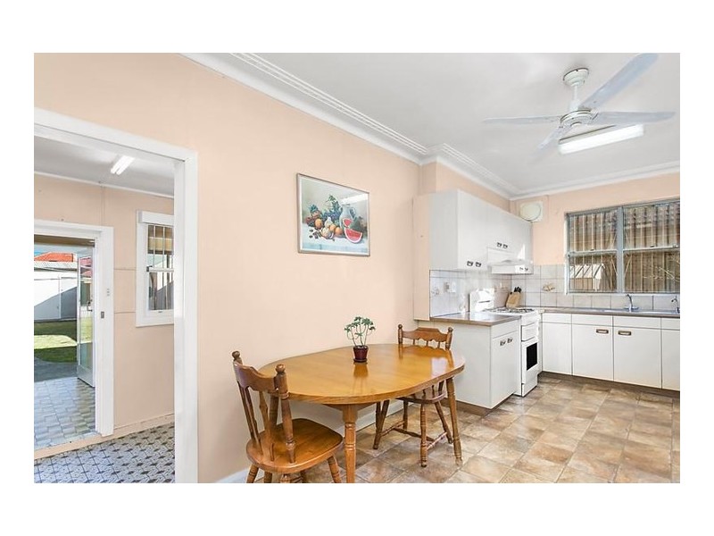 13 Harcourt Parade, Rosebery NSW 2018