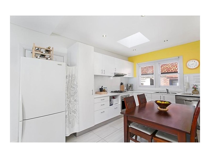 4/7 Glenwood Avenue, Coogee NSW 2034