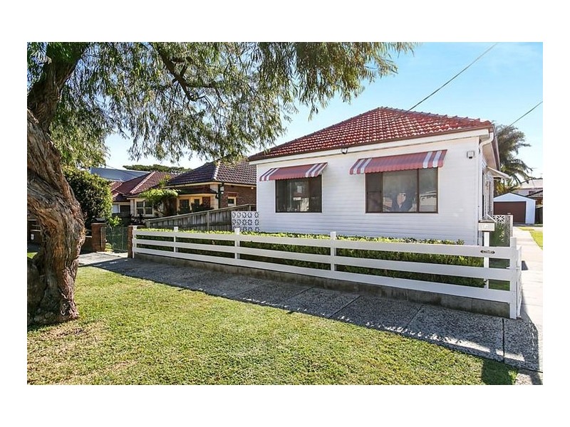 10 Hambly Street, Botany NSW 2019